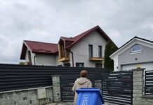 Colectare deșeuri reciclabile în Bistrița: pubela albastră, ridicată miercuri, 8 aprilie 2026